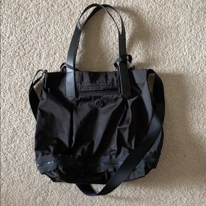 Lululemon bag with crossbody strap
